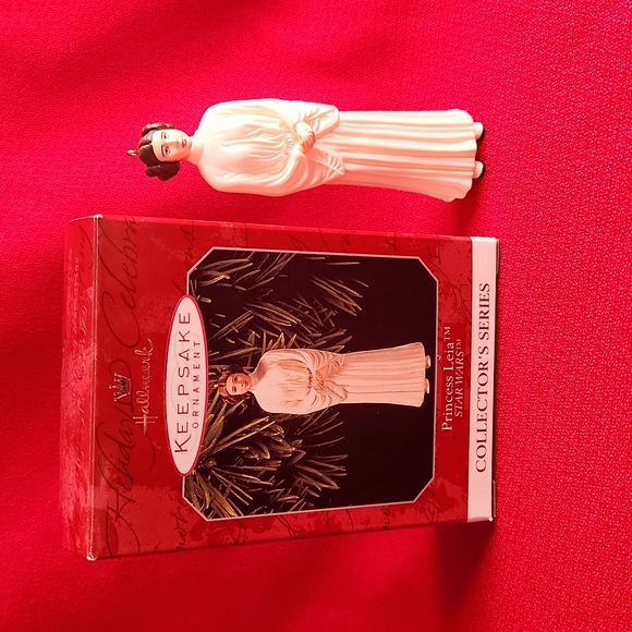 Hallmark Keepsake Ornament - Picture 1 of 4